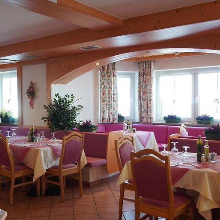 Hotel Alpenrose Passo Rolle Exterior photo